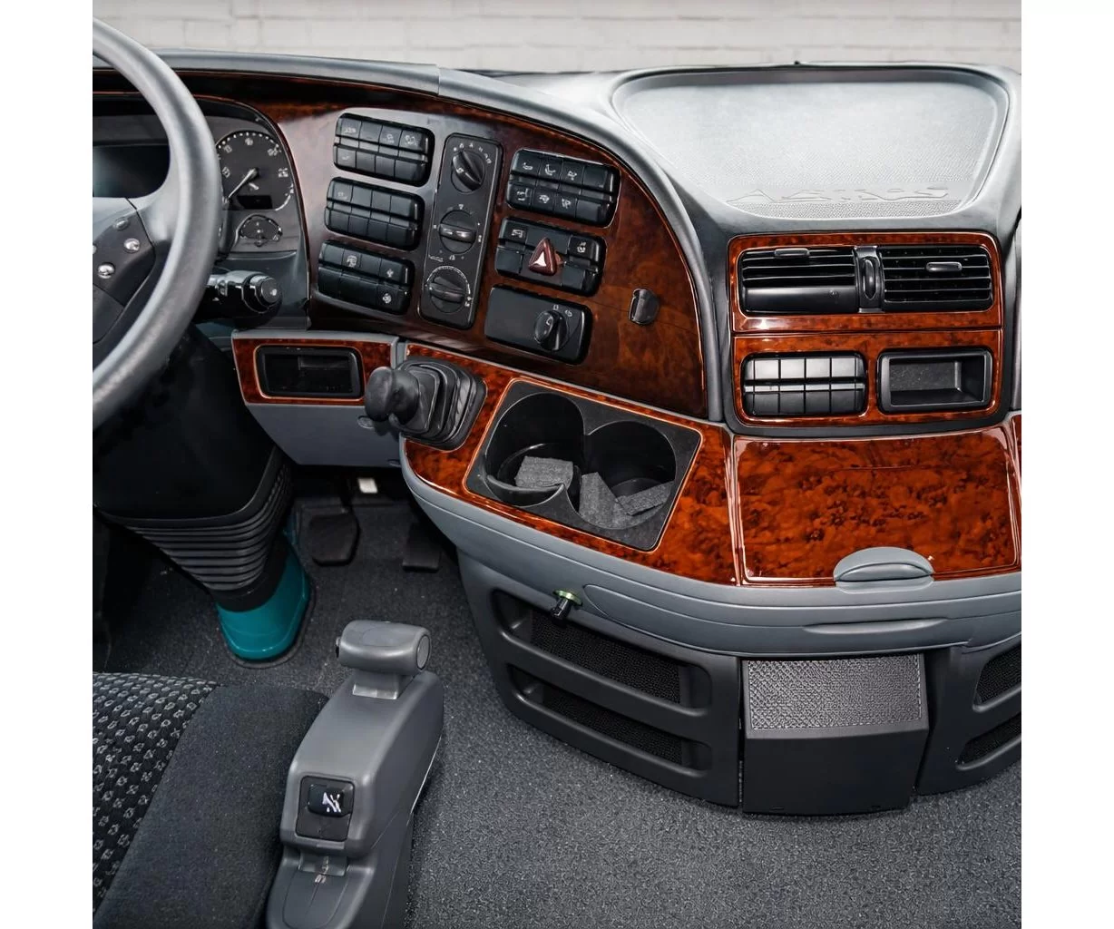 MercedesActros MP3 MP2 04.03-08.11 3D Inleg dashboard Interieurset aansluitend en pasgemaakt op he 11-Teile