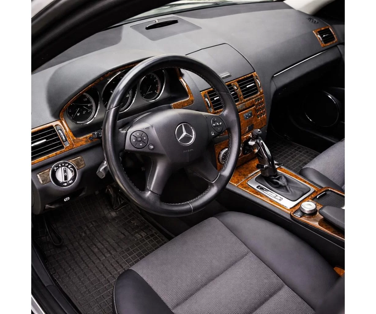 Mercedes C-Class W204 01.2006 Habillage Décoration de Tableau de Bord 17-Pièce