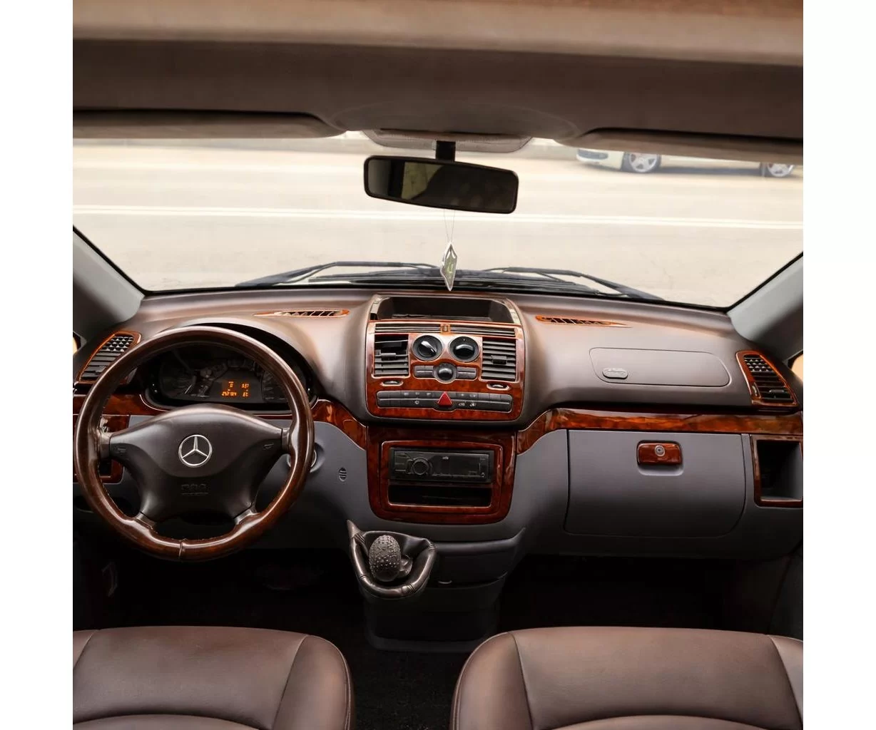 Mercedes Vito W639 01.2006 Mittelkonsole Armaturendekor Cockpit Dekor 22-Teile