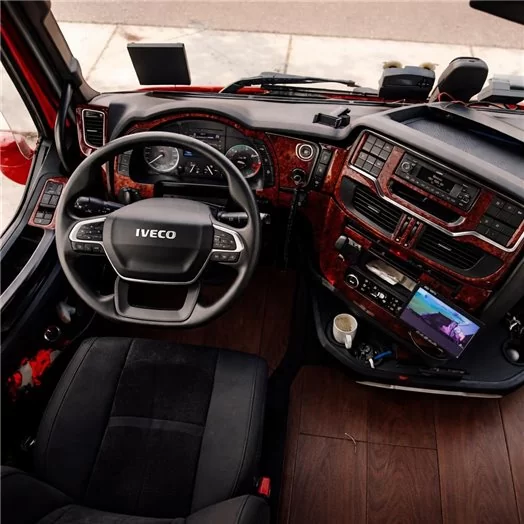 IVECO S-WAY 2019 3D Inleg dashboard Interieurset aansluitend en pasgemaakt op he 17-Teile IVECO S-WAY 2019 3D Inleg dashboard Interieurset aansluitend en pasgemaakt op he 17-Teile