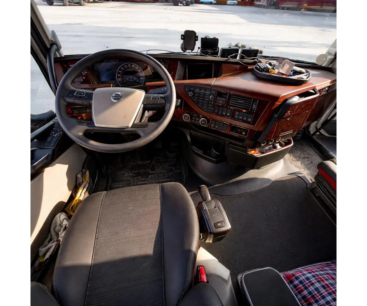 Volvo FH Version 4 01.2013 3D Inleg dashboard Interieurset aansluitend en pasgemaakt op he 22-Teile