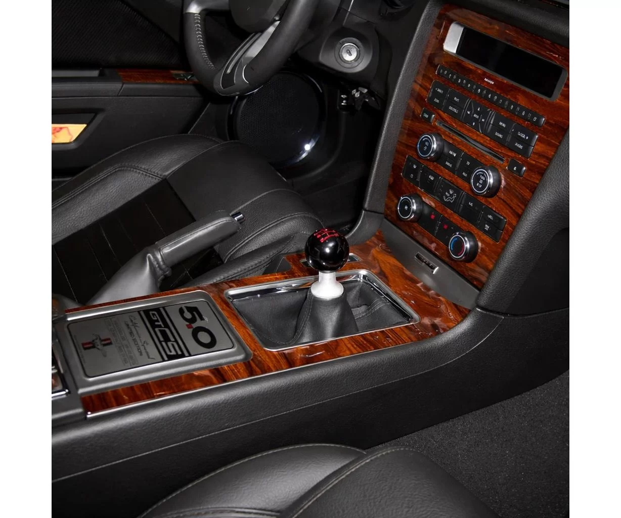 Ford Mustang 2010-2015 Mascherine sagomate per rivestimento cruscotti 13 Decori Ford Mustang 2010-2015 Mascherine sagomate per rivestimento cruscotti 13 Decori