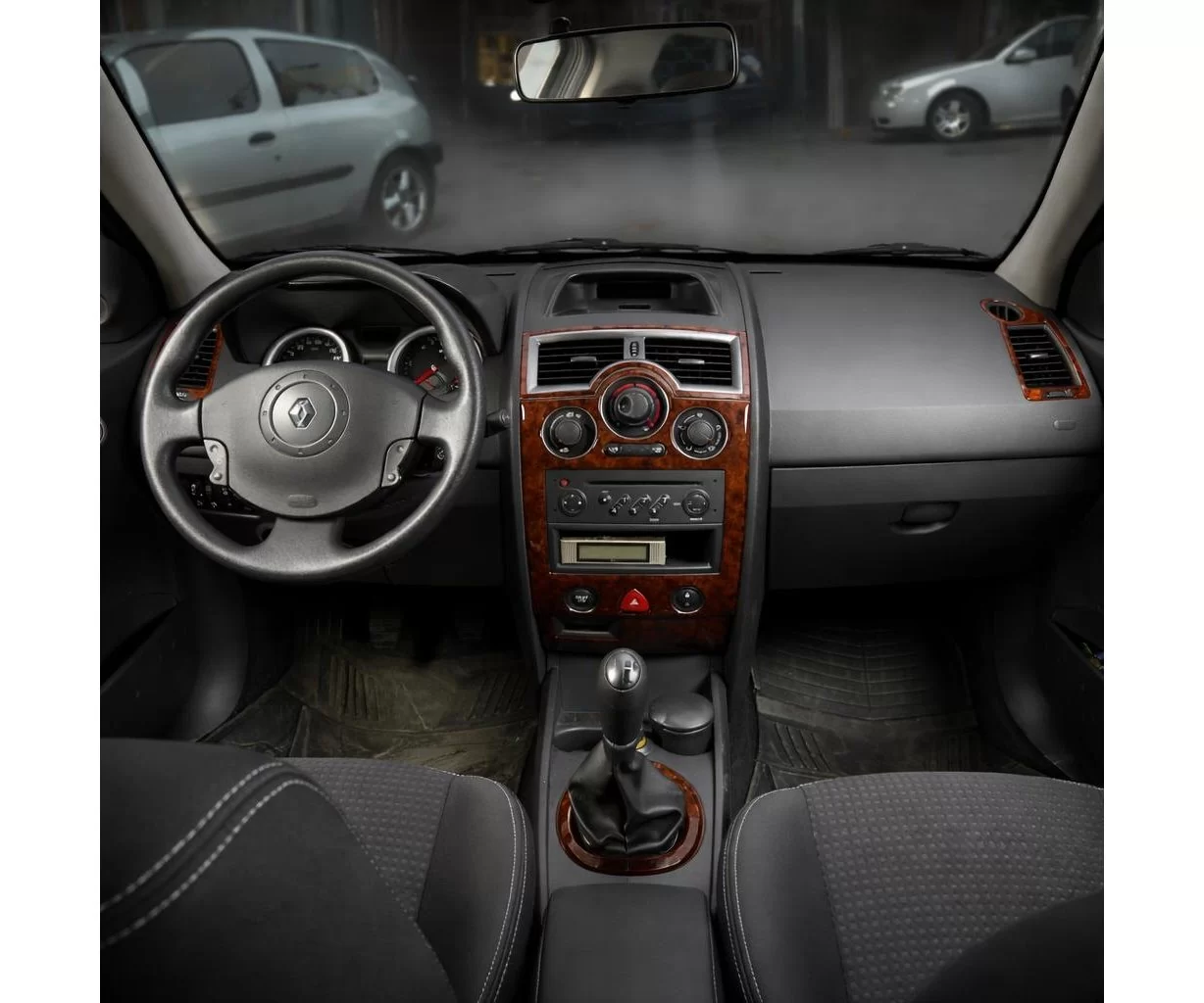 Renault Megane II 03.03-05.09 Habillage Décoration de Tableau de Bord 17-Pièce