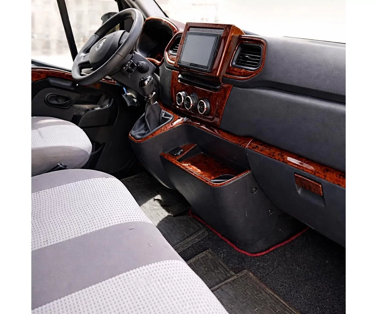 Renault Master III seit 2019 Mittelkonsole Armaturendekor Cockpit Dekor 24-Teile