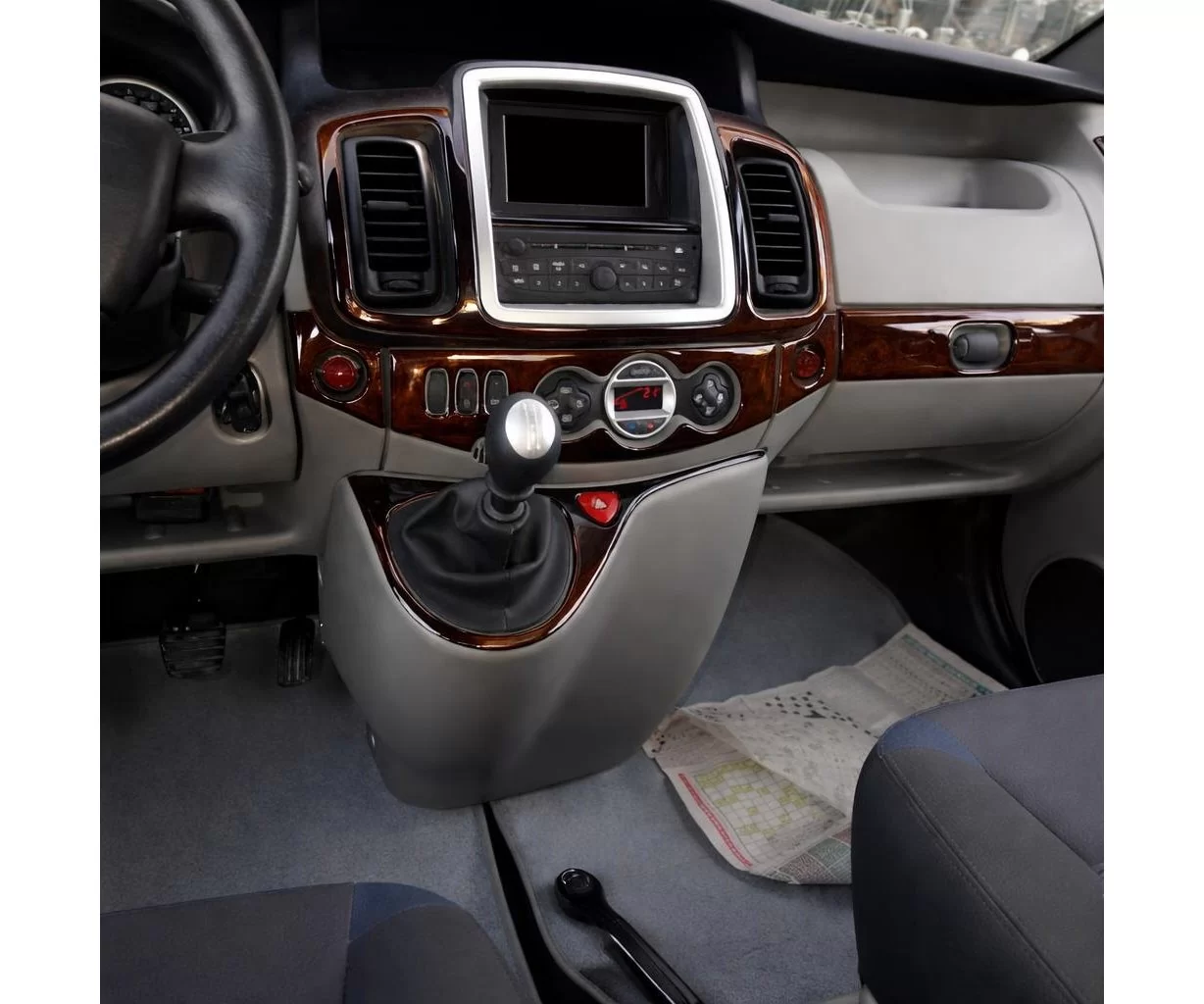 Opel Vivaro 01.2011 Mittelkonsole Armaturendekor Cockpit Dekor 16-Teile