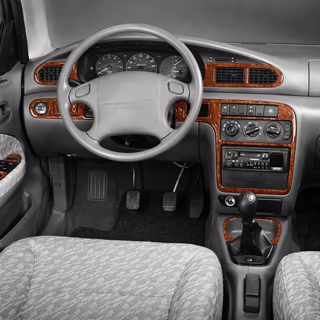 Kia Sephia 06.1995 3D Inleg dashboard Interieurset aansluitend en pasgemaakt op he 16-Teile