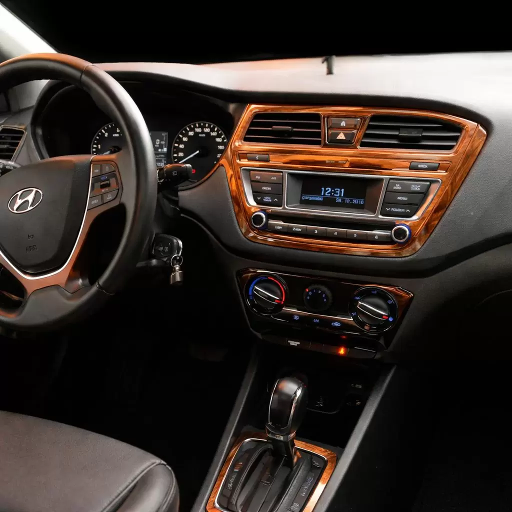 Hyundai I 20 06.2014 Habillage Décoration de Tableau de Bord 11-Pièce