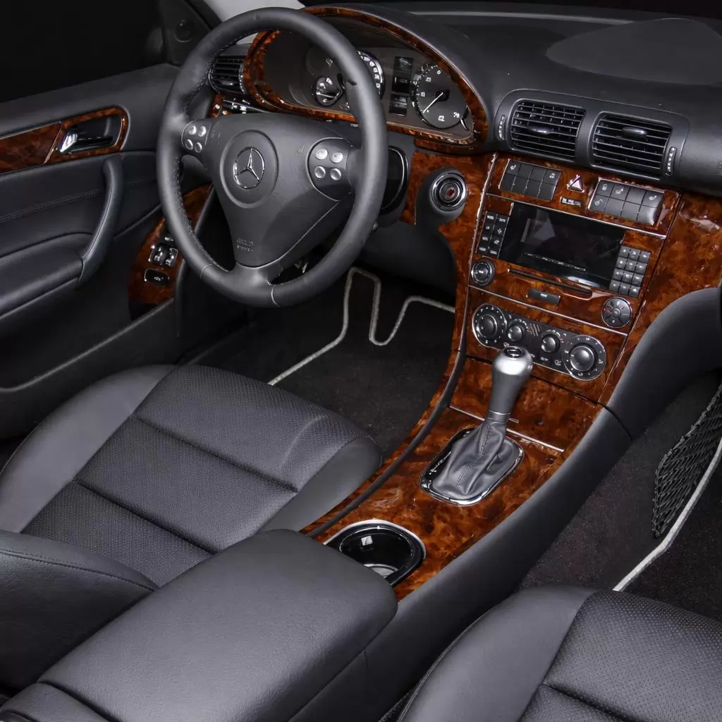 Mercedes Benz C Class 2005-2007 Full Set, 4 Doors Coupe, With Power Seats BD Interieur Dashboard Bekleding Volhouder