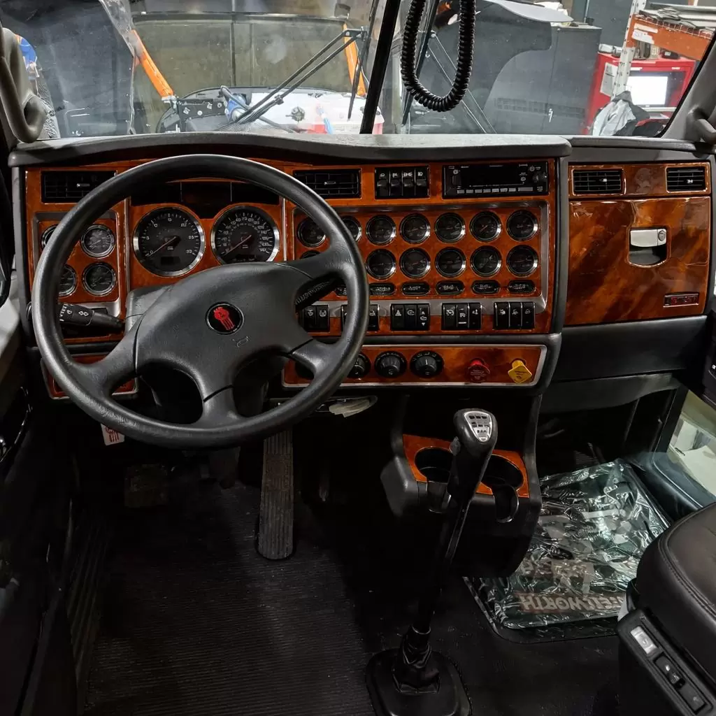 Kenworth W900 Truck – Jahr 2019–2026 Innenausstattung Dash Trim Kit Kombipaket