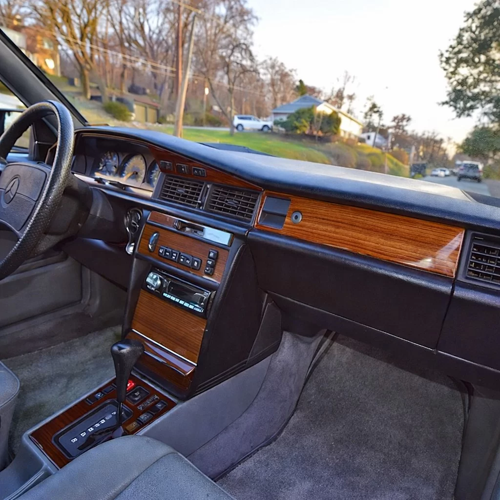 Mercedes Benz 190 1987-1992 Full Set, Automatic Gear Interior BD Dash Trim Kit