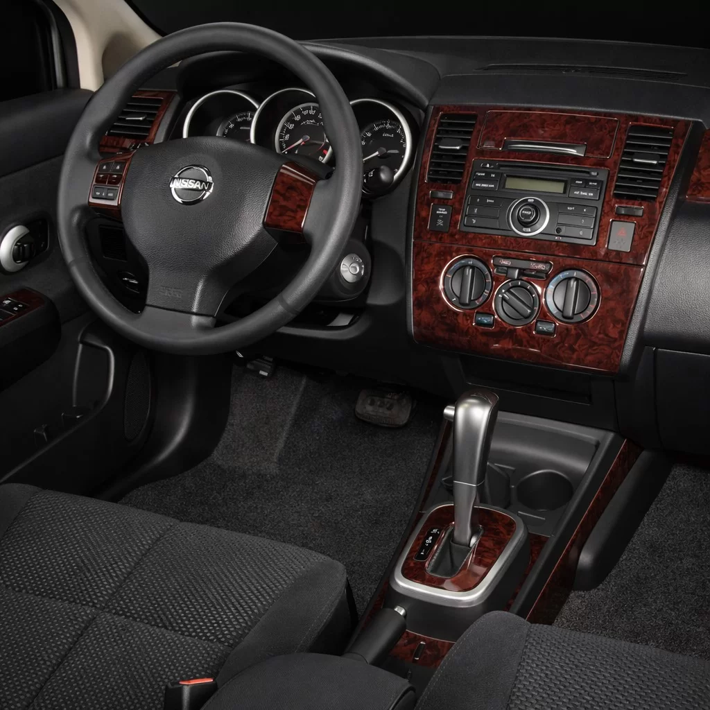 Nissan Versa-Almera 2007 Mascherine sagomate per rivestimento cruscotti 18 Decori