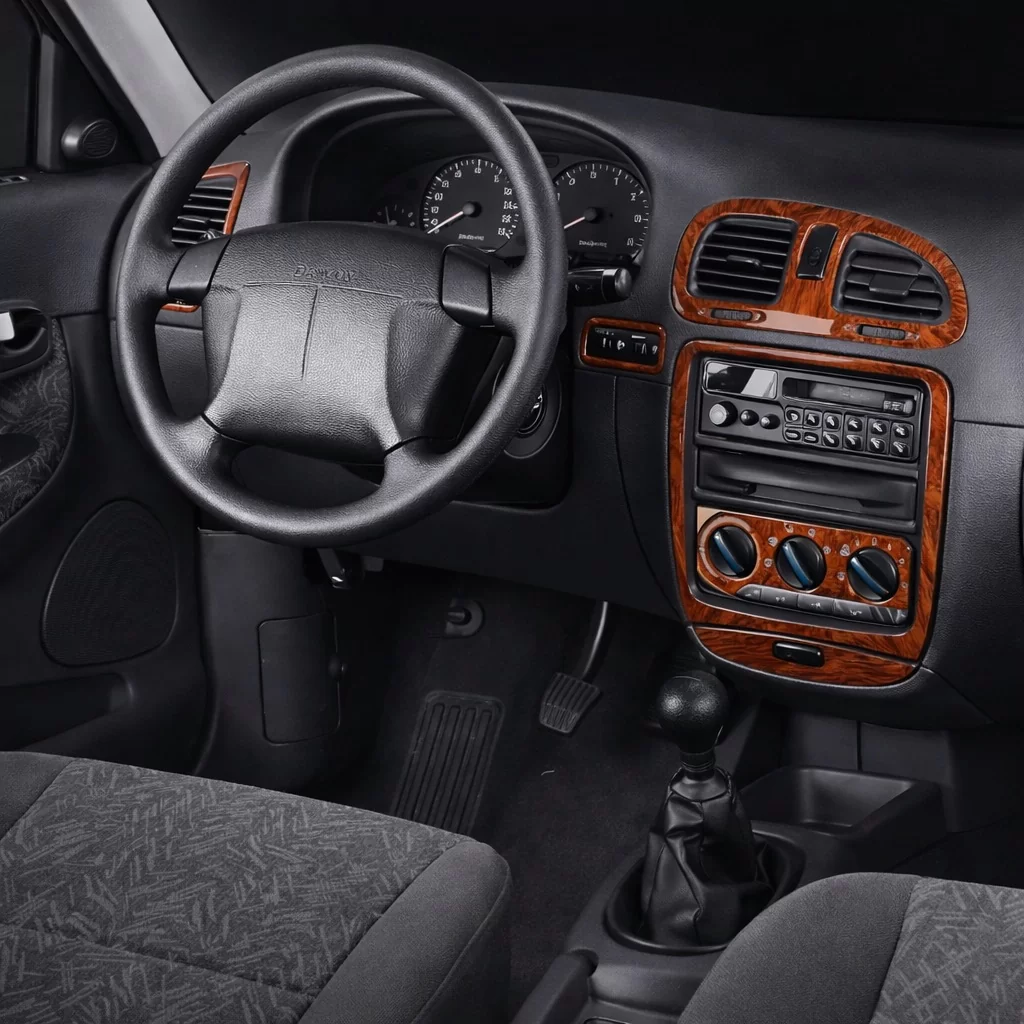 Daewoo Nubira I 05.97-01.99 3D Inleg dashboard Interieurset aansluitend en pasgemaakt op he 19-Teile