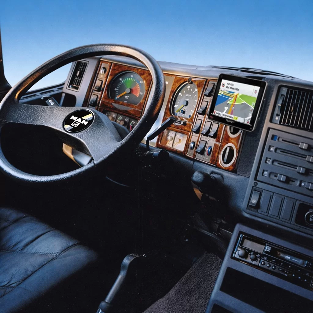 MAN F 2000 01.95-01.99 3D Inleg dashboard Interieurset aansluitend en pasgemaakt op he 56-Teile MAN F 2000 01.95-01.99 3D Inleg dashboard Interieurset aansluitend en pasgemaakt op he 56-Teile