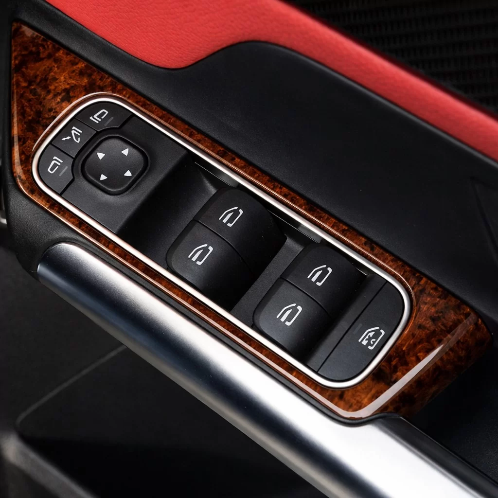 Mercedes Benz GLB 2019-2023 Mascherine sagomate per rivestimento cruscotti Mercedes Benz GLB 2019-2023 Mascherine sagomate per rivestimento cruscotti