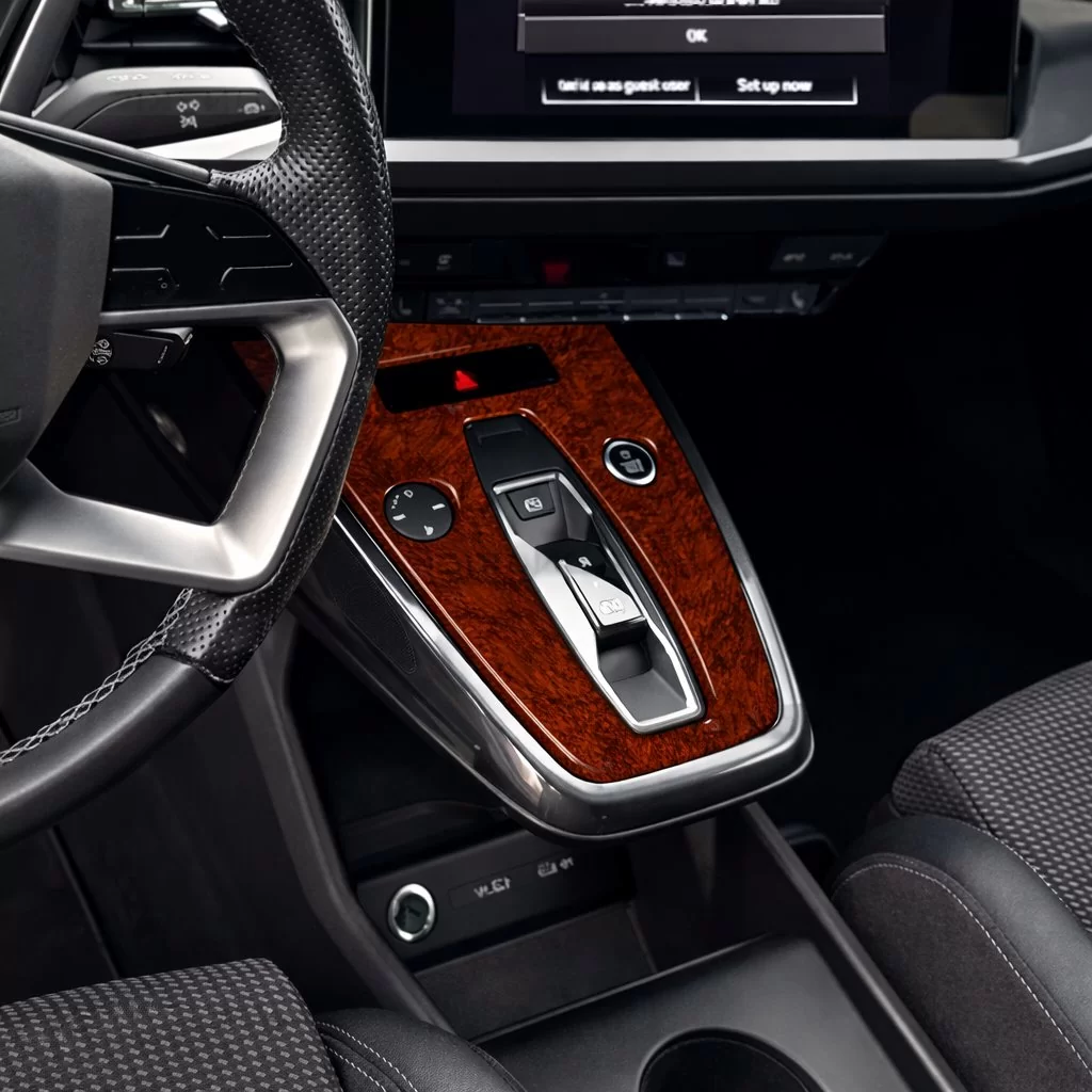 Audi Q4 e-tron 2021-2025 Mascherine sagomate per rivestimento cruscotti 10-Decori