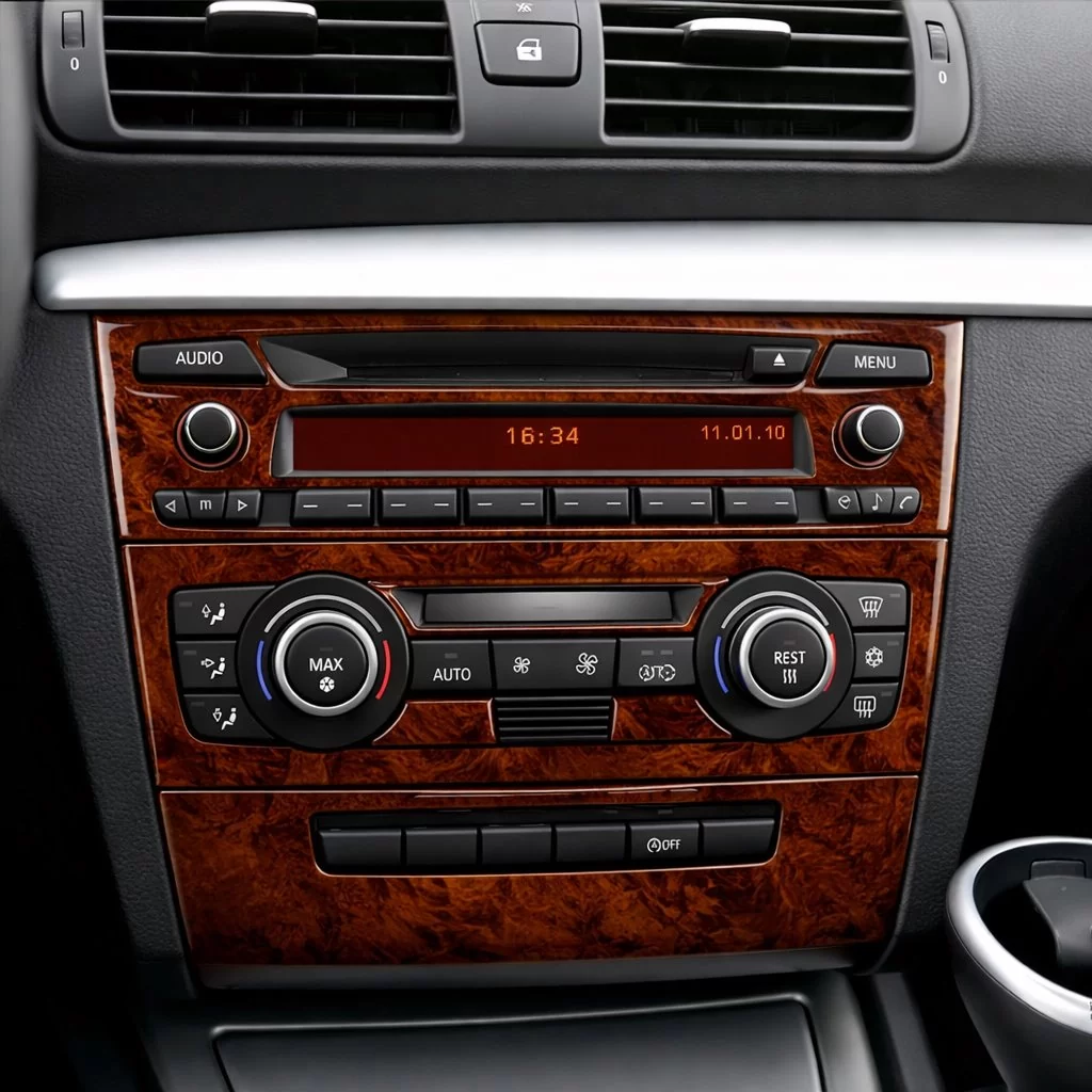 BMW 1 Series E81 E88 2004-2011 3D Inleg dashboard Interieurset aansluitend en pasgemaakt BMW 1 Series E81 E88 2004-2011 3D Inleg dashboard Interieurset aansluitend en pasgemaakt