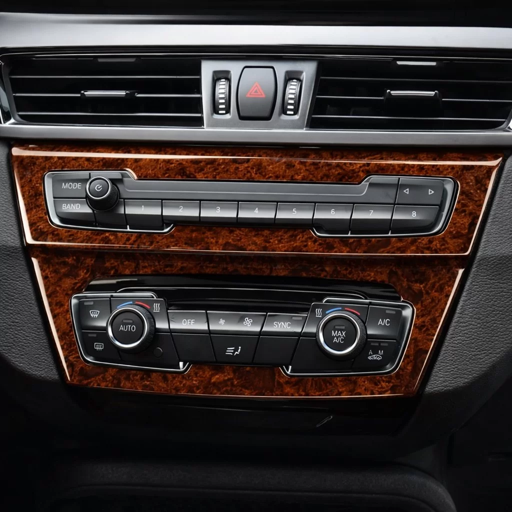 BMW X1 F48 ab 2015 3D Inleg dashboard Interieurset aansluitend en pasgemaakt op he 32-Teile BMW X1 F48 ab 2015 3D Inleg dashboard Interieurset aansluitend en pasgemaakt op he 32-Teile