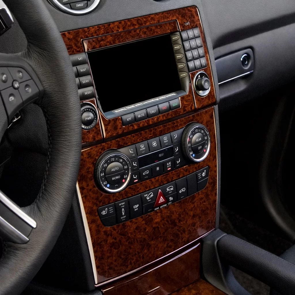 Mercedes Benz ML W164 Class 2006-UP Ensemble Complet, Automatic Gear, With NAVI BD Décoration de tableau de bord