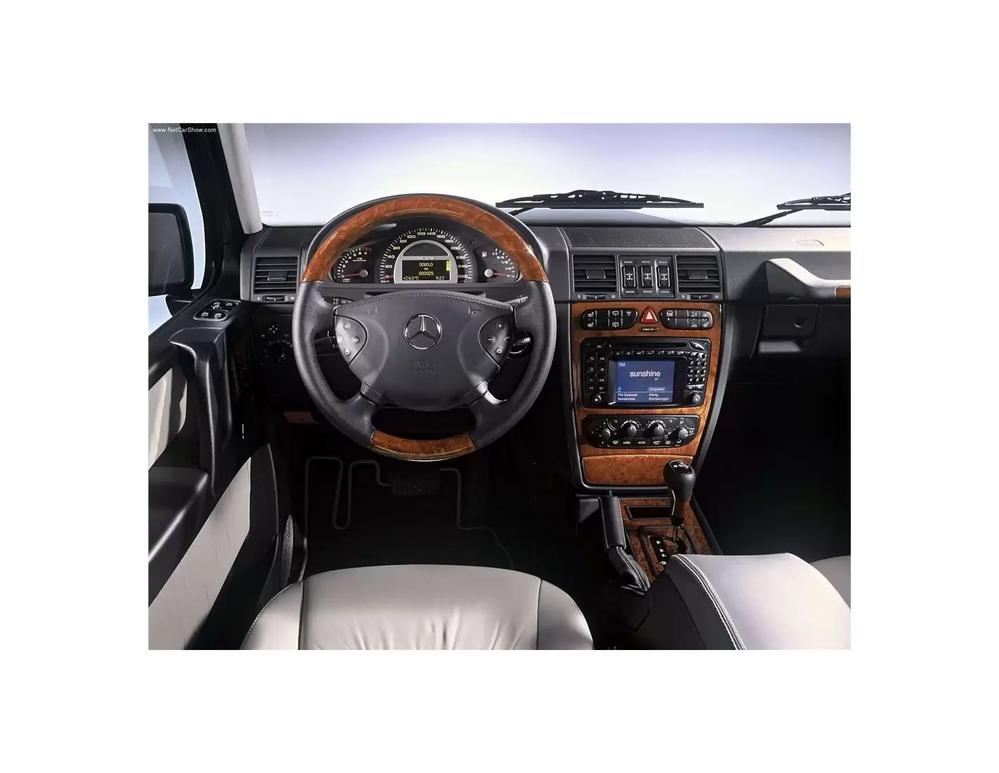 Mercedes G-Class X463 3M 3D Interior Dashboard Trim Kit Dash Trim Dekor 25-Parts