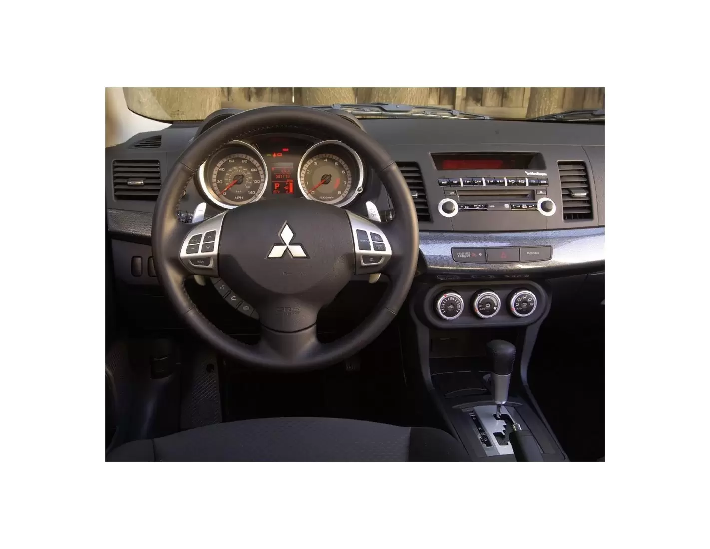 Mitsubishi Lancer CY2Aâ€“CZ4A 01.2010 Kit Rivestimento Cruscotto all'interno del veicolo Cruscotti personalizzati 9-Decori