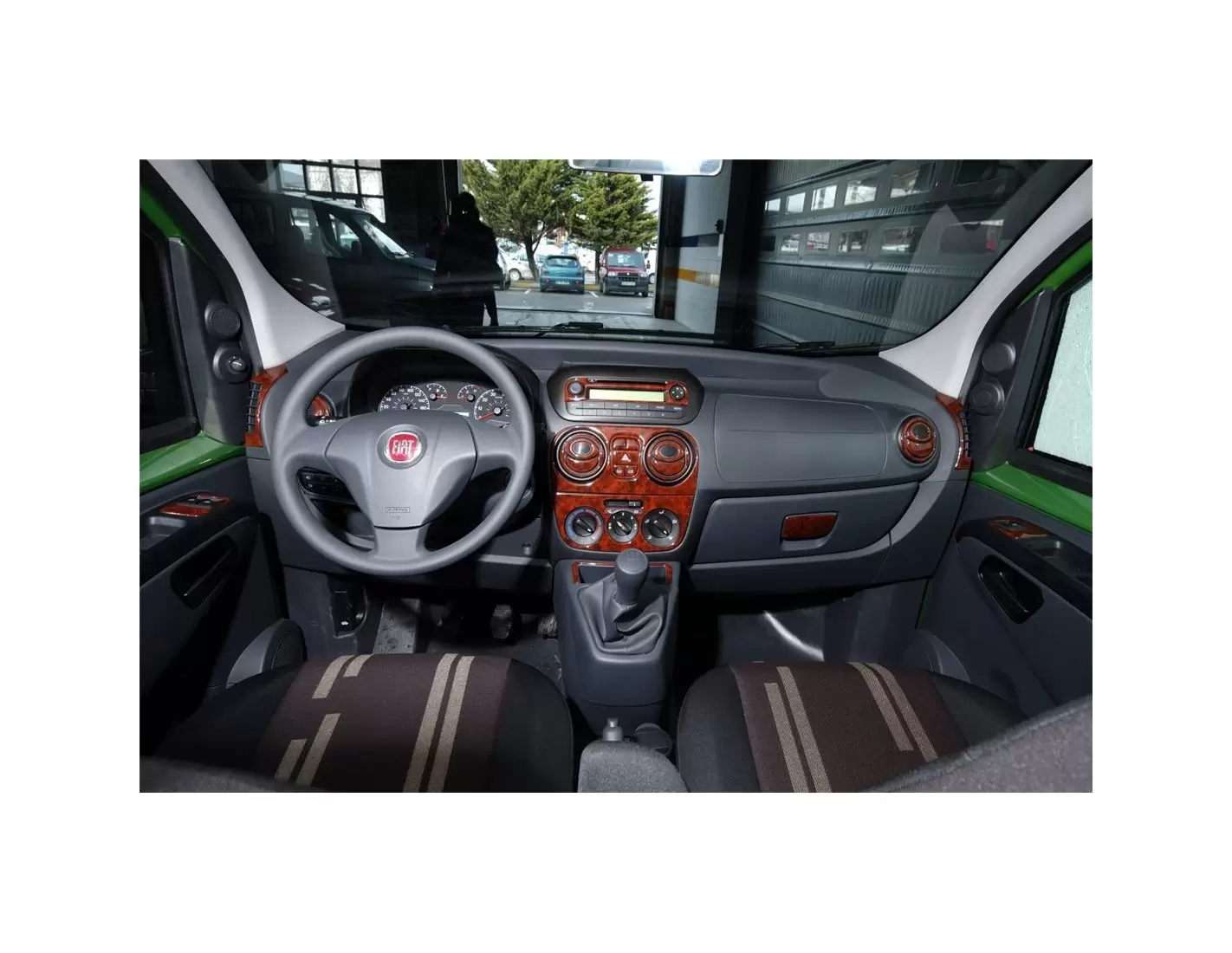 Peugeot Bipper 01.2008 3D Inleg dashboard Interieurset aansluitend en pasgemaakt op he 27 -Teile